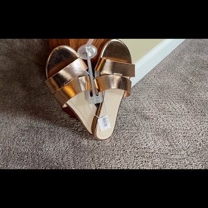NWT Rose Gold Sandals